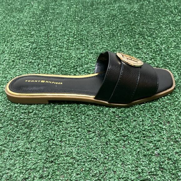 New Tommy Hilfiger Black Paliana sandals women’s size 6.5 (OKPM-07-072) - Picture 12 of 12